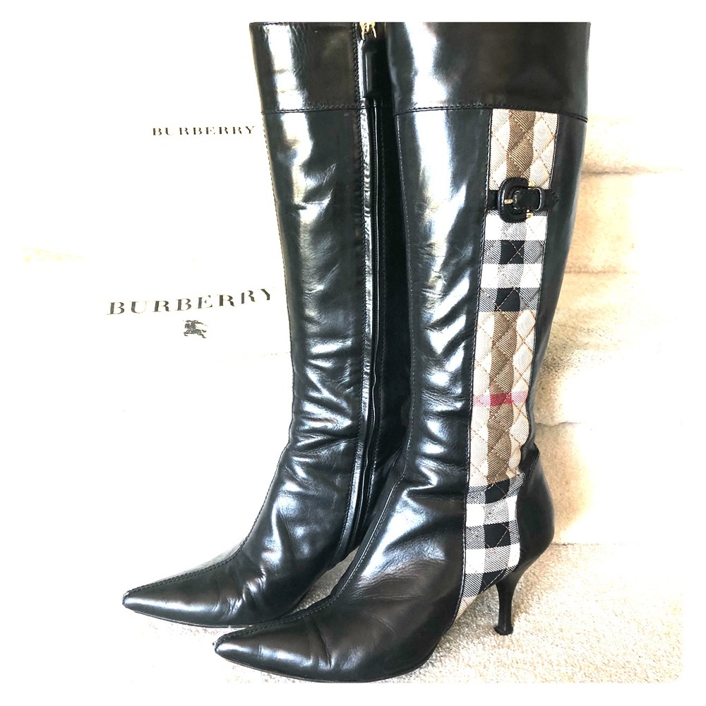 Burberry black leather boot with iconic plaid
